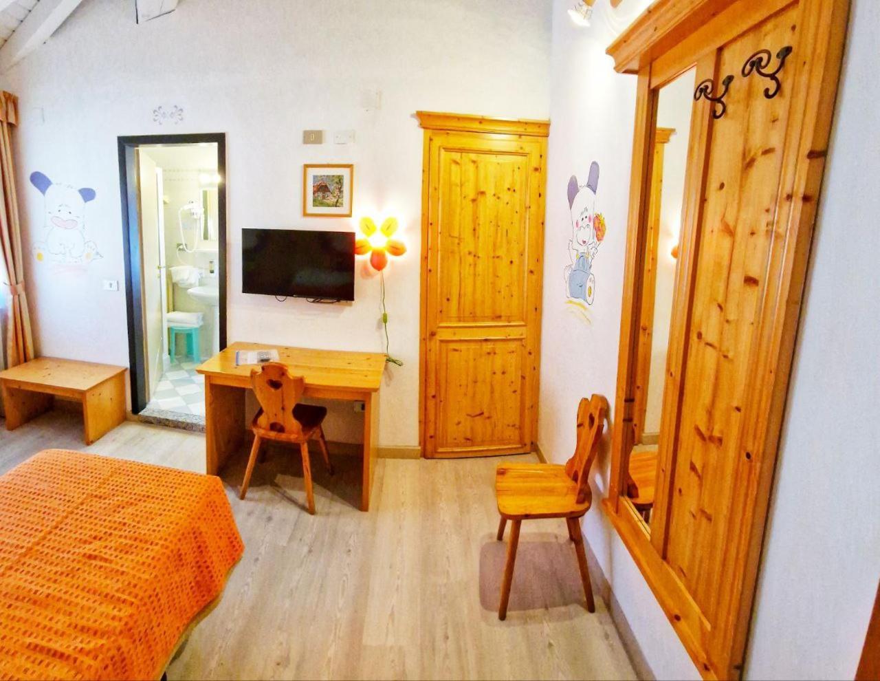 Family Hotel Primavera Levico Terme Exterior photo