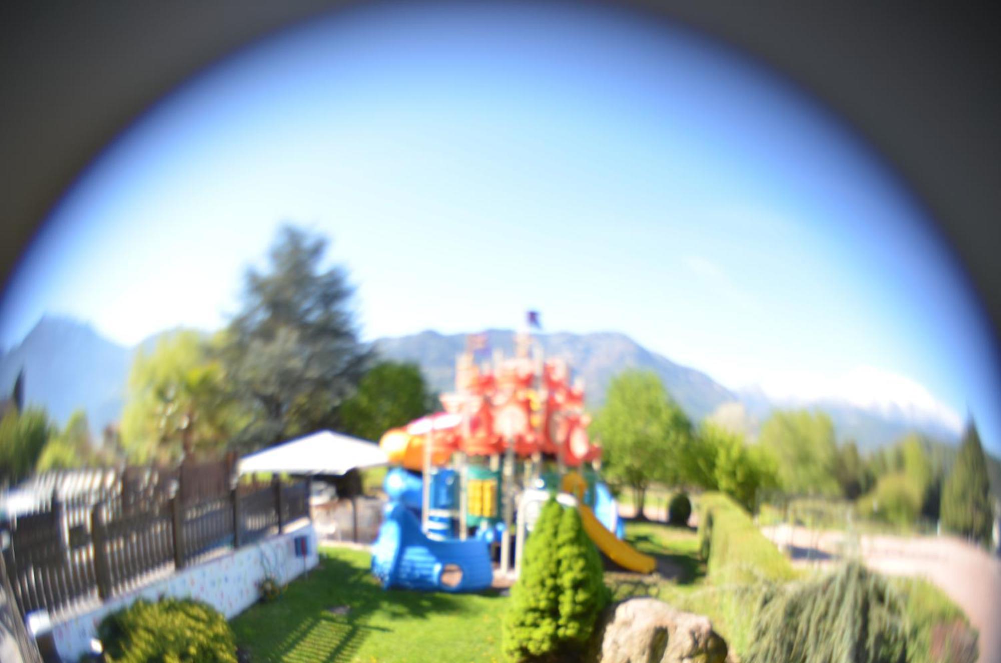 Family Hotel Primavera Levico Terme Exterior photo