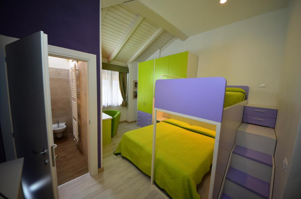 Family Hotel Primavera Levico Terme Exterior photo