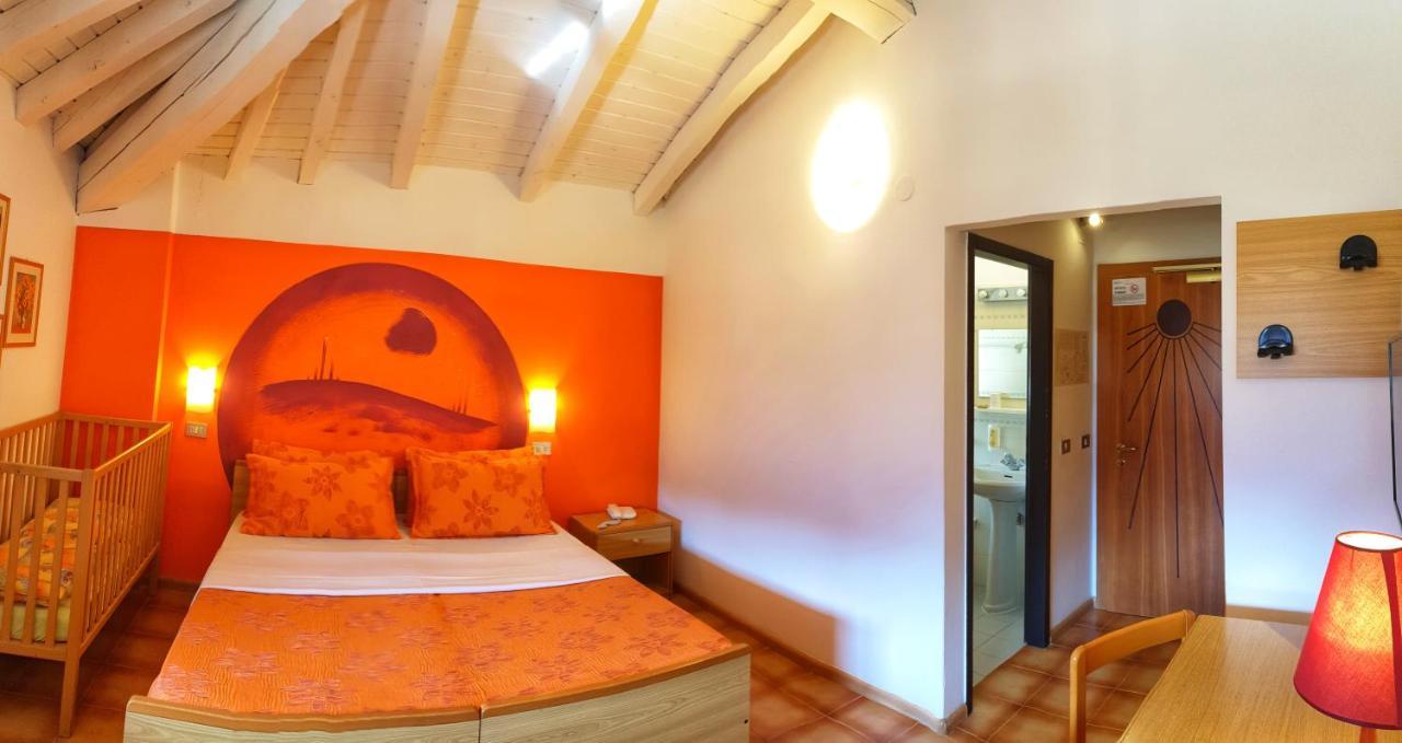 Family Hotel Primavera Levico Terme Exterior photo